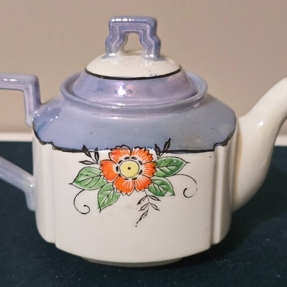 Vintage Lustreware Hand Painted Tea Pot. Made In Japan. - Picture 1 of 8